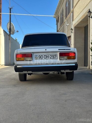 LADA (VAZ) 2107