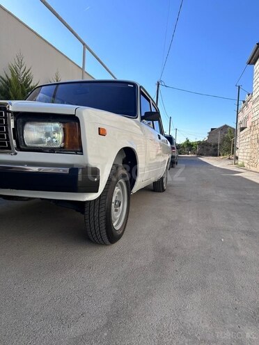 LADA (VAZ) 2107