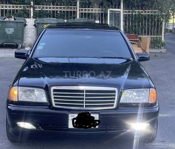 Mercedes C 240