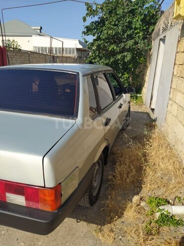 LADA (VAZ) 21099