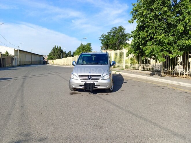 Mercedes Vito 111