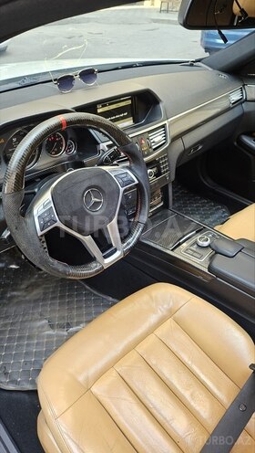 Mercedes E 350