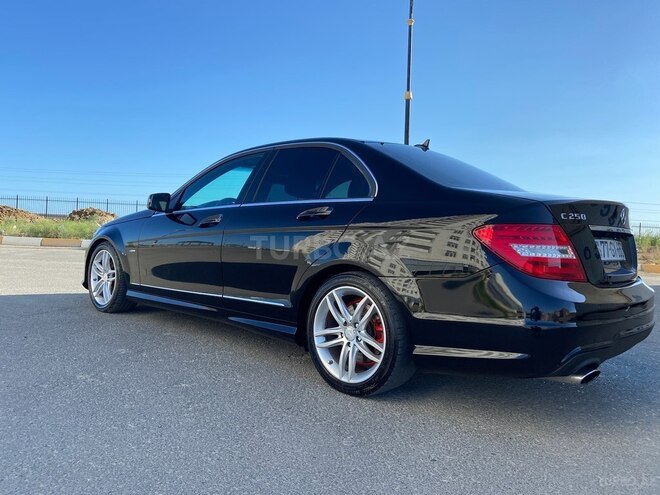 Mercedes C 250