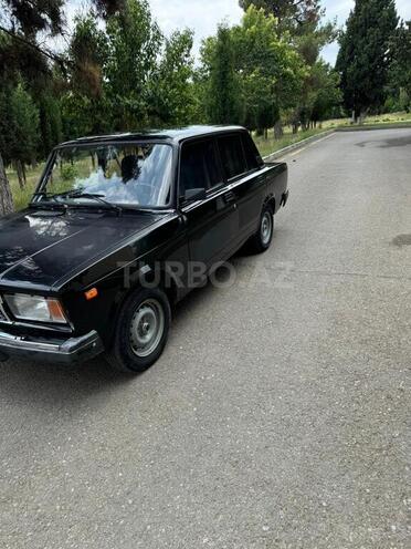 LADA (VAZ) 2107