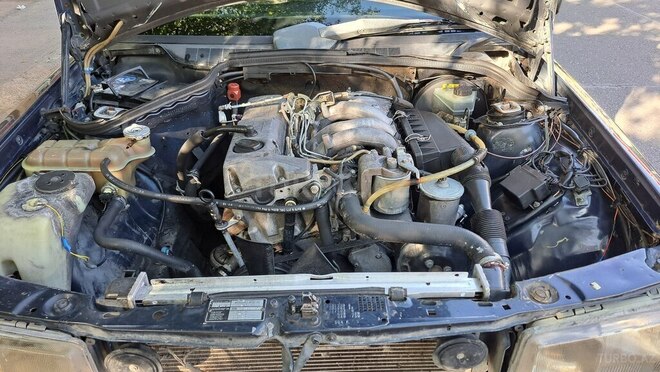 Mercedes 190 1992, 156,000 km - 2.0 l - Qazax