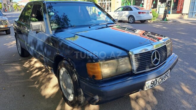 Mercedes 190 1992, 156,000 km - 2.0 l - Qazax
