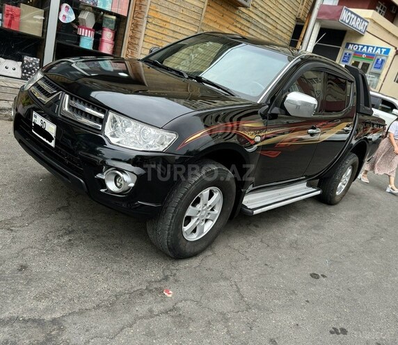 Mitsubishi L200