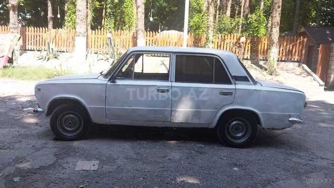 LADA (VAZ) 21011