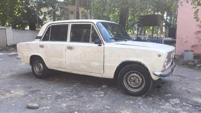 LADA (VAZ) 21011