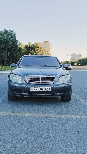 Mercedes S 320