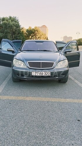 Mercedes S 320