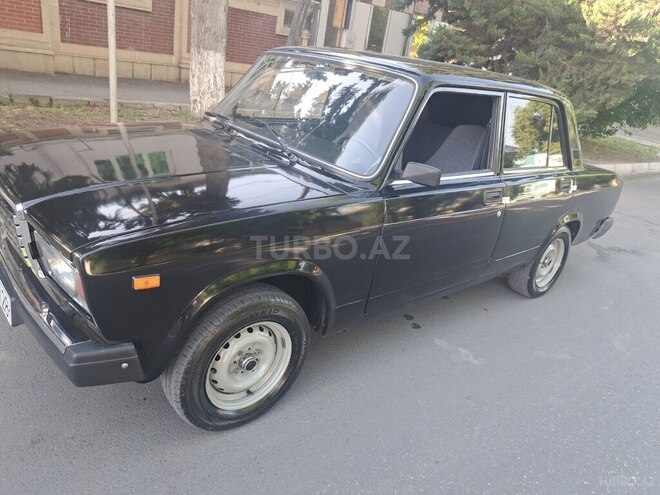 LADA (VAZ) 2107