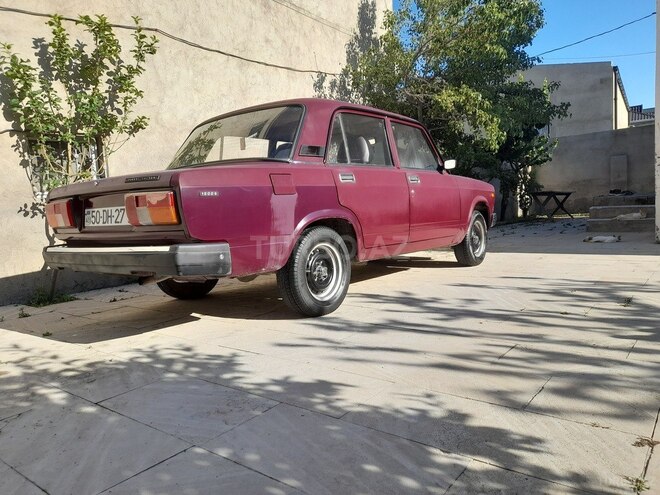 LADA (VAZ) 2105