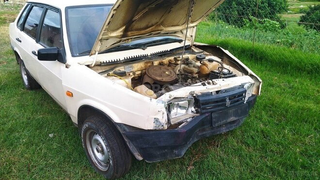 LADA (VAZ) 21099