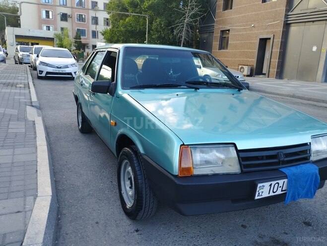 LADA (VAZ) 21099