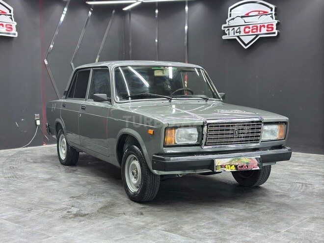 LADA (VAZ) 2107