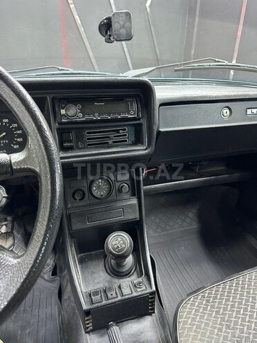 LADA (VAZ) 2107