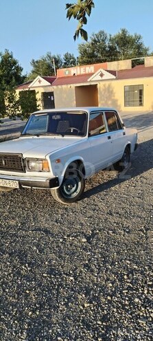 LADA (VAZ) 2107