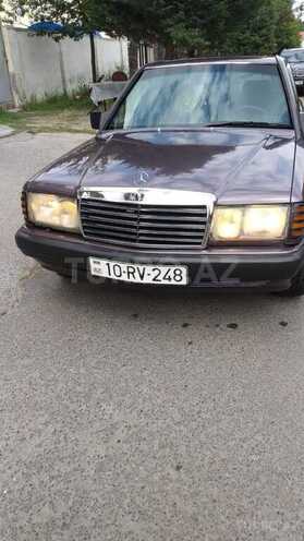 Mercedes 190