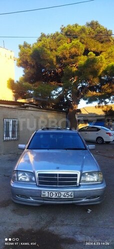 Mercedes C 220