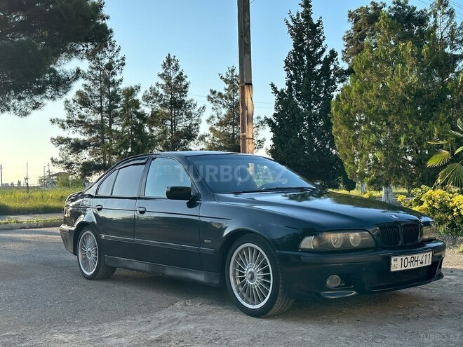 BMW 525