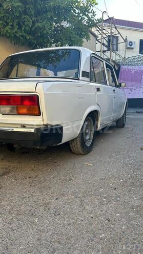 LADA (VAZ) 2107