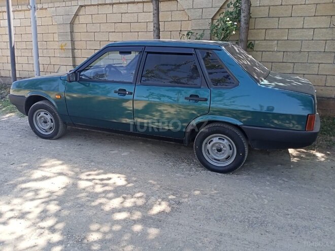 LADA (VAZ) 21099