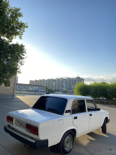 LADA (VAZ) 2107