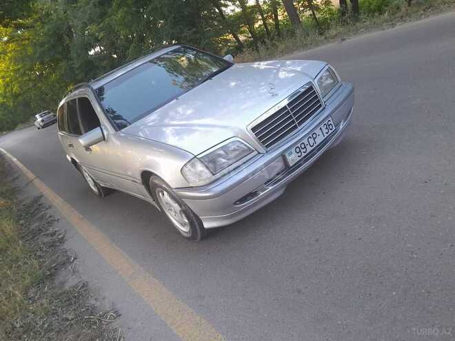 Mercedes C 180