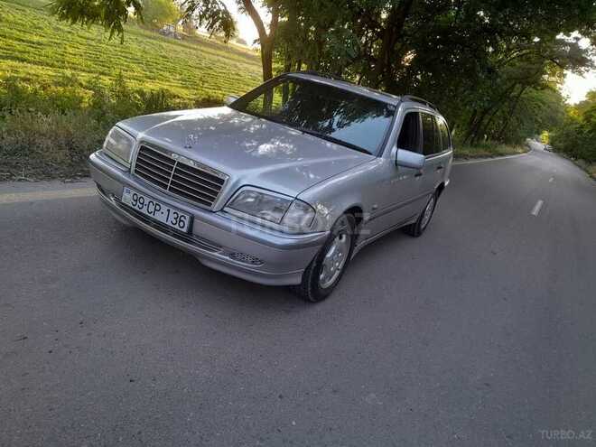 Mercedes C 180