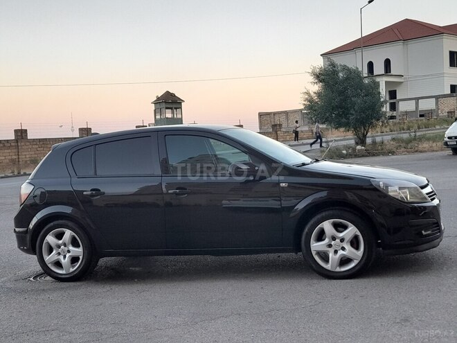 Opel Astra 2006, 411,210 km - 1.3 l - Bakı