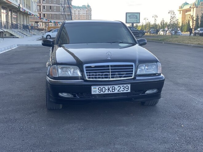 Mercedes C 180 1998, 330,000 km - 1.8 l - Sumqayıt