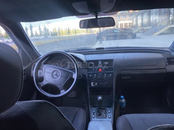 Mercedes C 180 1998, 330,000 km - 1.8 l - Sumqayıt
