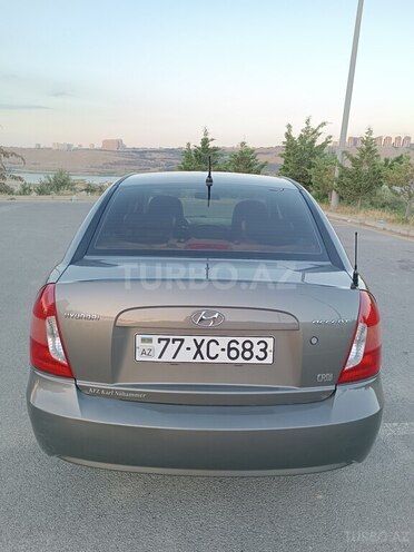 Hyundai Accent