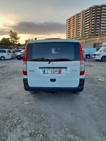 Mercedes Vito 111