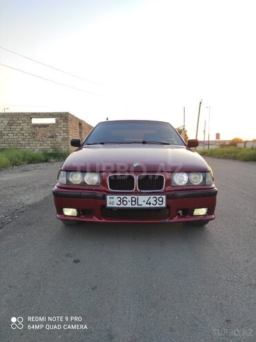 BMW 318