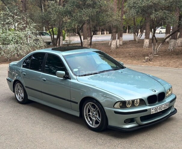 BMW 530