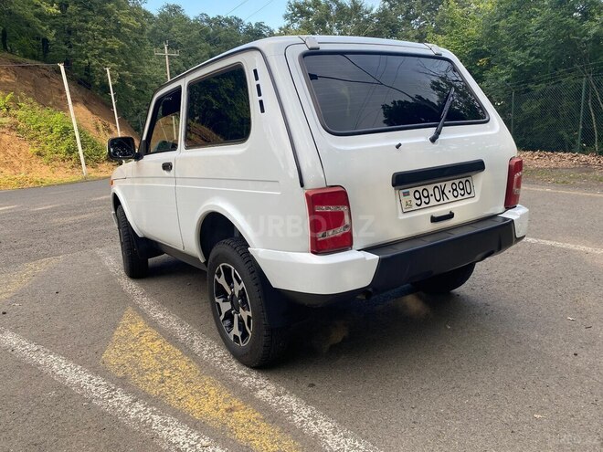 LADA (VAZ) Niva