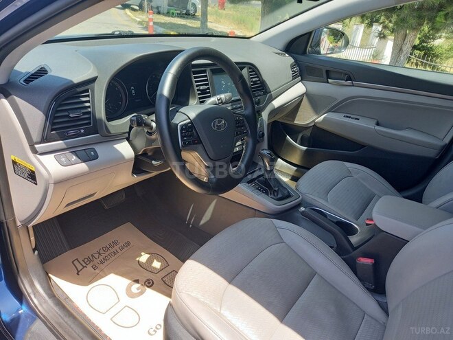 Hyundai Elantra 2016, 210,000 km - 2.0 l - Bakı
