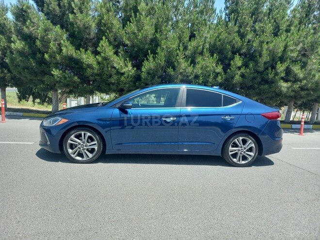 Hyundai Elantra 2016, 210,000 km - 2.0 l - Bakı