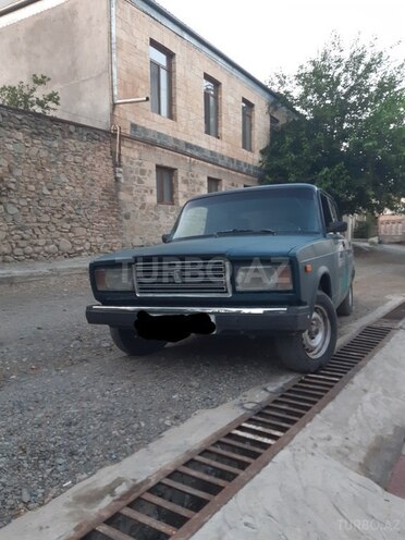 LADA (VAZ) 2107