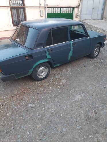 LADA (VAZ) 2107