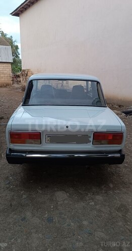 LADA (VAZ) 2107