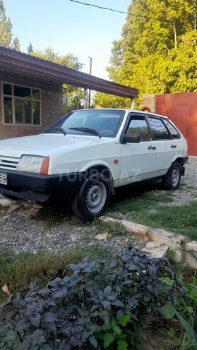 LADA (VAZ) 2109