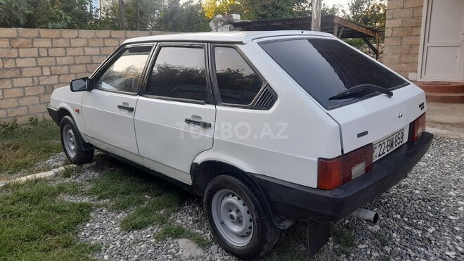 LADA (VAZ) 2109