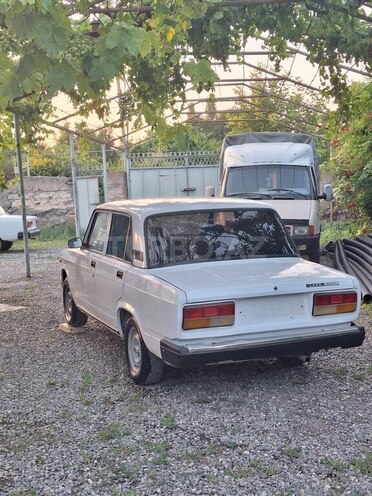 LADA (VAZ) 2107