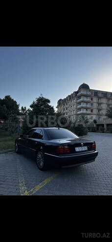 BMW 740