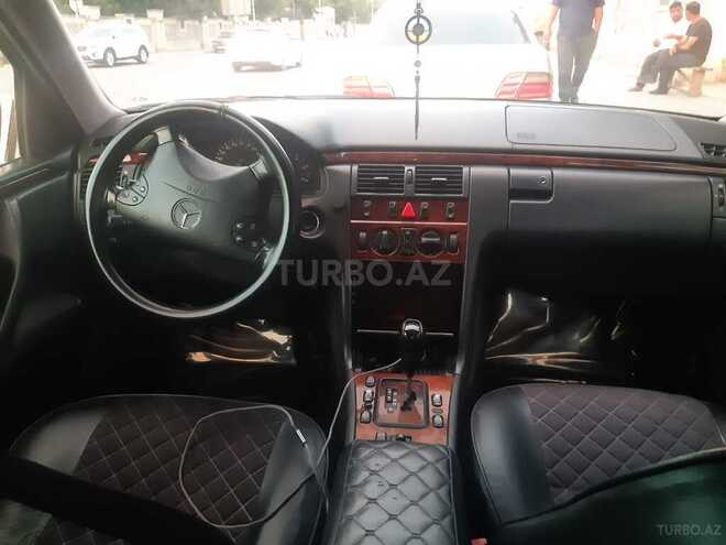 Mercedes E 220 d