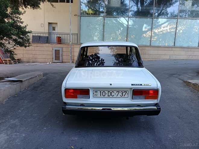 LADA (VAZ) 2107