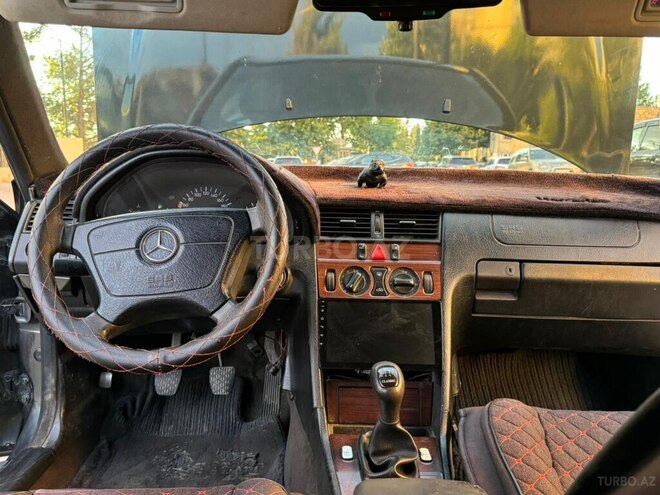 Mercedes C 180